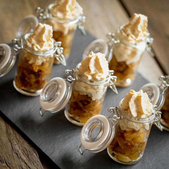 Verrines de chantilly de foie gras aux poires