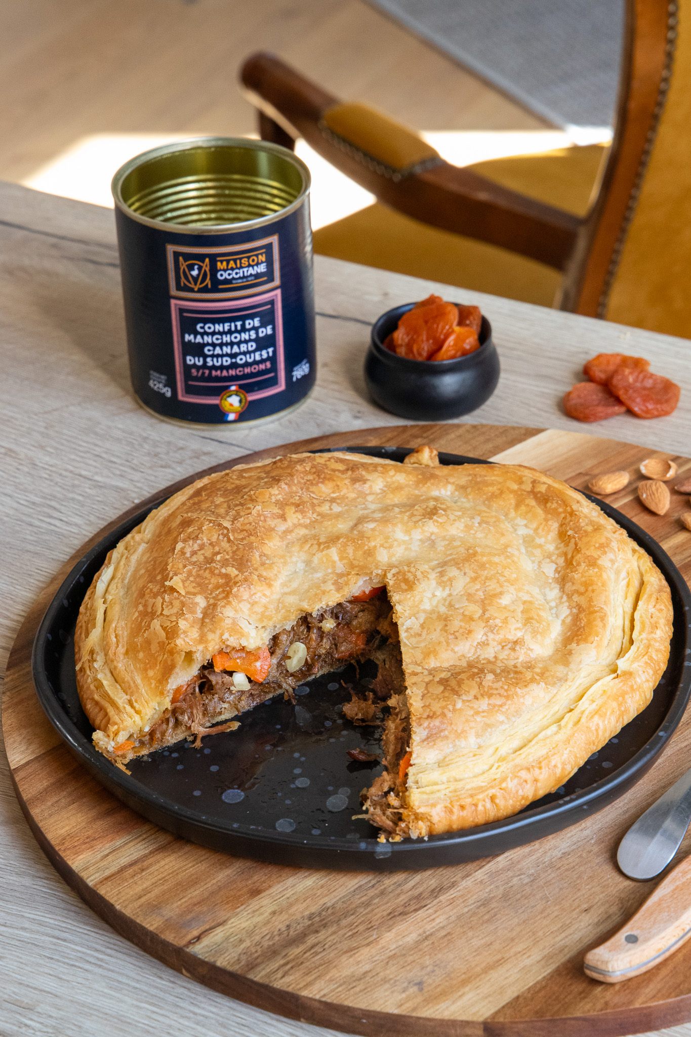 Tourte au confit de canard et carottes au cumin